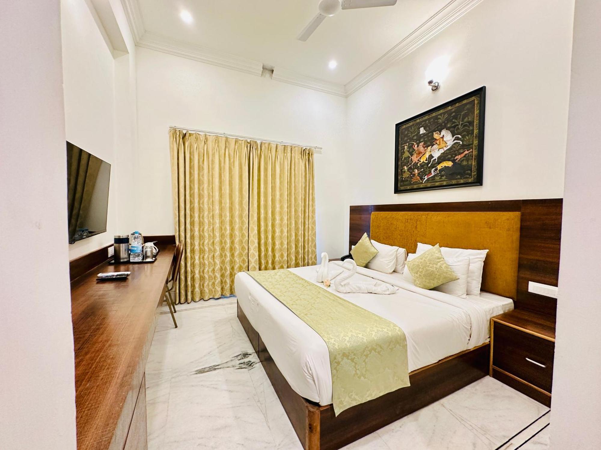 Mewar Palace Resort And Spa Udaipur Bagian luar foto